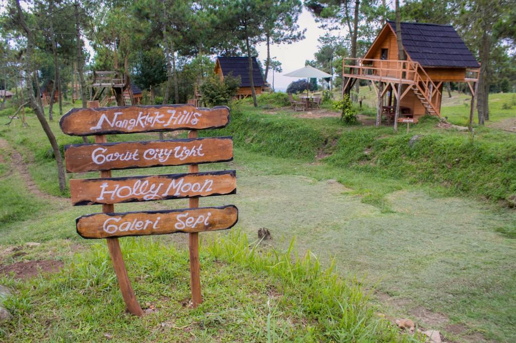 Готель Papandayan Camping Ground Cileuleuy Екстер'єр фото
